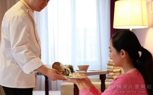 奶水稀的原因是什么 产妇奶水稀怎么办