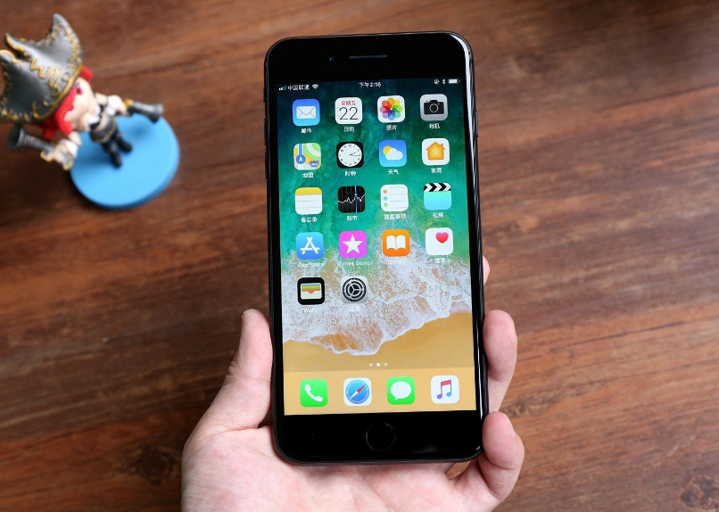 苹果授权京东降价 iPhone XR上市4月罕见跳水17%