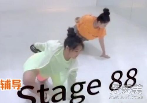 李湘女儿学舞视频 李湘女儿学舞什么样子？