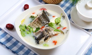 草鱼头汤怎么做好吃 草鱼头汤如何做好吃