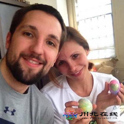 安德森悼念去世女友:她在我心中是最美