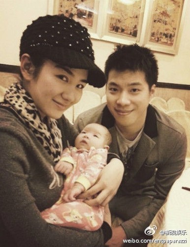 黄奕与老公黄毅清疑似感情破裂要离婚争孩子 黄奕的老公黄毅清个人资料