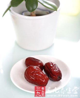 怎样补气血让女人面若桃花 怎样补气血让女人面若桃花