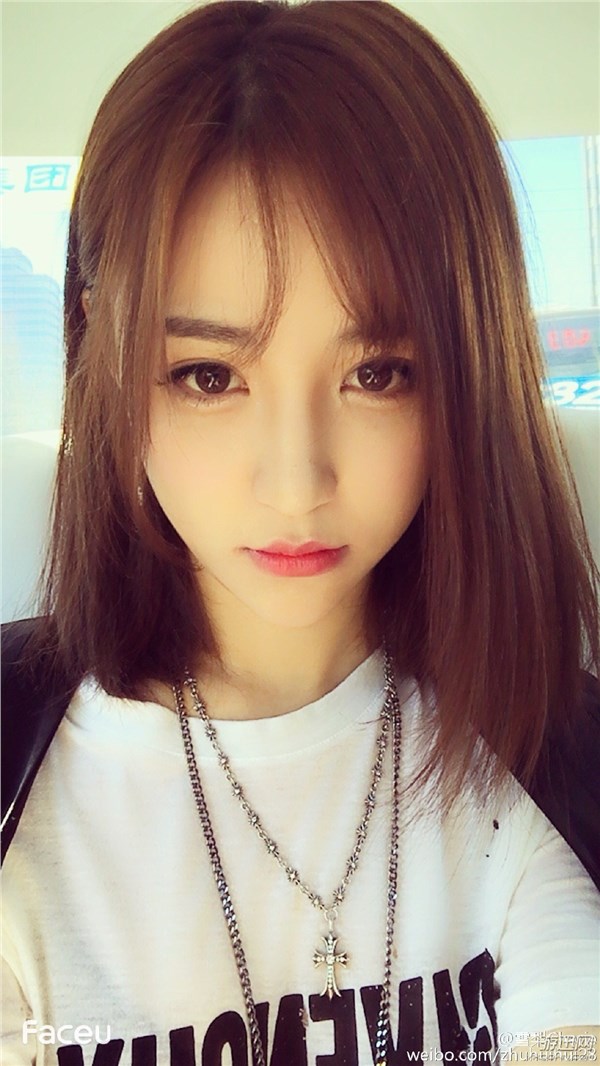 国民老公王思聪谈加微信好友标准:只加长得好看的女生