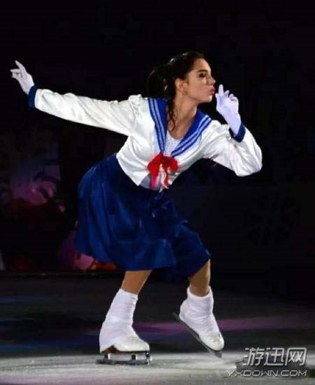 俄16岁花滑公主表演冰上《美少女战士》 还原度爆表! 俄16岁花滑公主表演冰上《美少女战士》 还原度爆表!