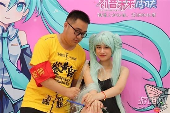 ʦCJShowGirlװ ϧ(ͼ)