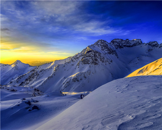 ӺˮĽɽ̬֡Ļν10¼Ļ