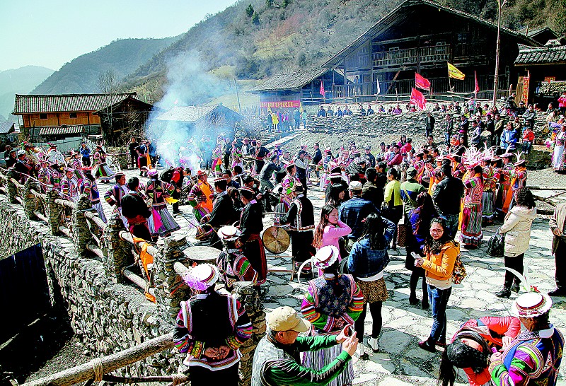 平武 旅游扶贫“点亮”群众致富路