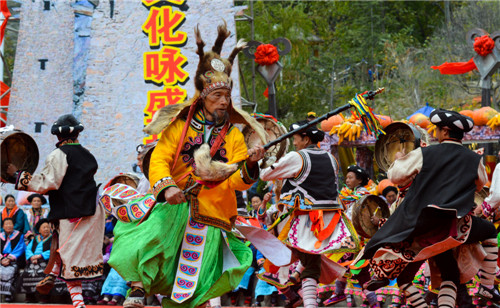 羌年:相聚吉祥河谷 感受多彩理县