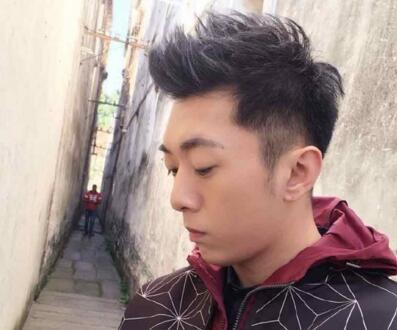 北上广依然相信爱情李大宝扮演者鲍晓 鲍晓个人资料及微博介绍