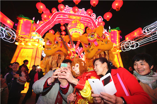 晒成都庙会老照片 共赴武侯祠年味之约