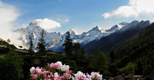 阿坝今年将新开工36个重点项目 含四姑娘山创5A级景区